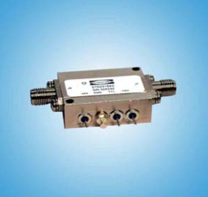 ?HEROTEK單刀單擲 (SPST)，0.5 至 18 GHz